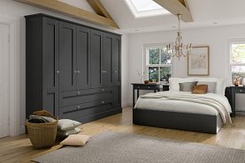 Fenwick_shaker_style_bedroom_doors_painted_graphite_grey_from_hanna_brothers_ni