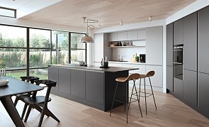 Modern_flat_style_kitchen_door_in_zola_matte_by_hannabrothers_kilkeel