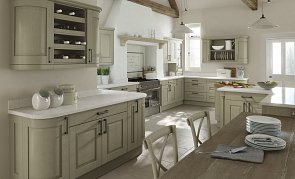 Classic_farmhouse_kitchen_painted_sage_green_from_hanna_brothers_kilkeel_county_down